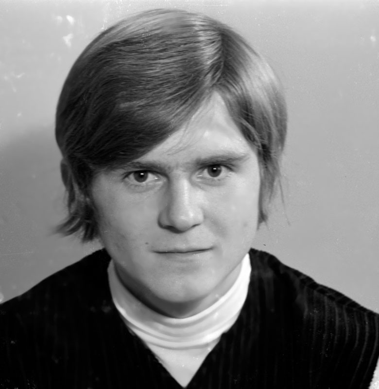 1969